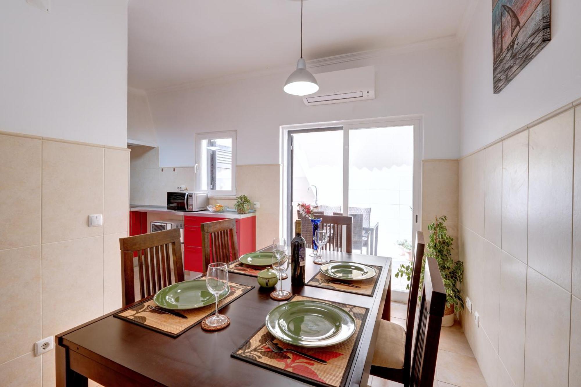 City Center, Private Parking, Ac, 6Ppl. Olhão Exterior photo